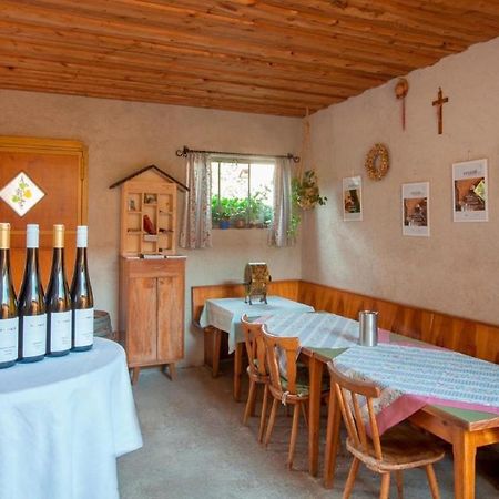 Apartamento Weingut Piewald Gut am Steg Exterior foto