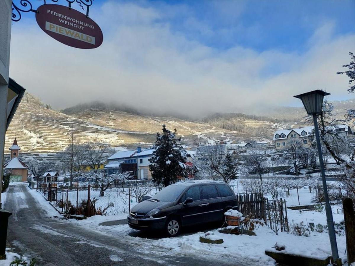 Apartamento Weingut Piewald Gut am Steg Exterior foto